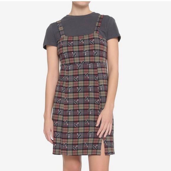 Her Universe The Umbrella Academy Twofer Dress - Picture 2 of 7